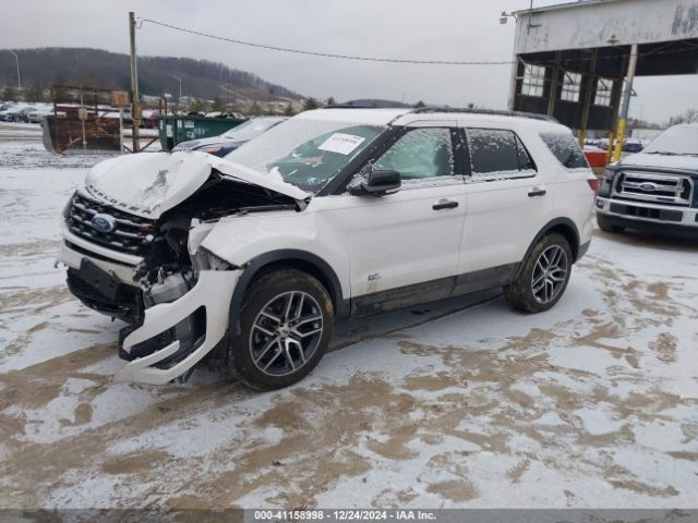1FM5K8GT9HGD66035 Ford EXPLORER SPORT