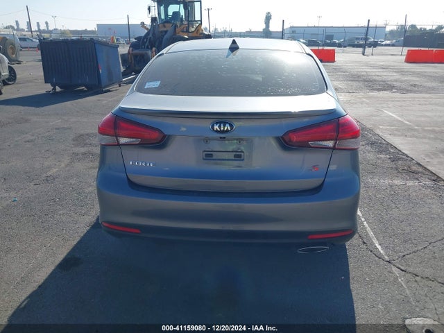 KIA FORTE S 2018 3KPFL4A76JE175110 Image 16
