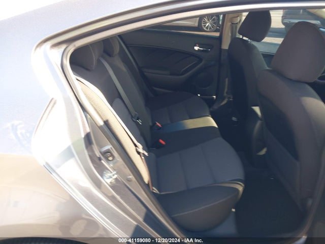 KIA FORTE S 2018 3KPFL4A76JE175110 Image 8