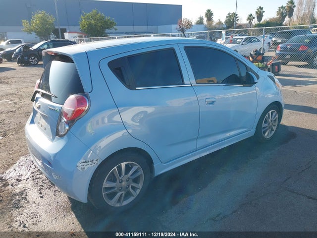 Chevrolet en0 2015 KL8CK6S01FC807490 Image 4