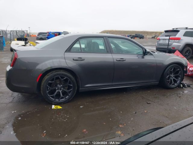 2C3CCABG5KH663068 Chrysler 300 300s