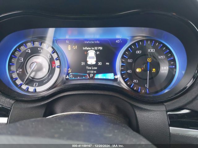 2C3CCABG5KH663068 Chrysler 300 300s