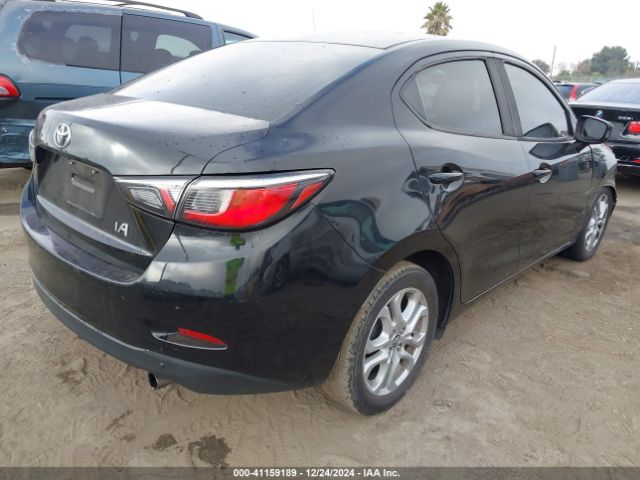 3MYDLBYV9HY152575 Toyota YARIS IA