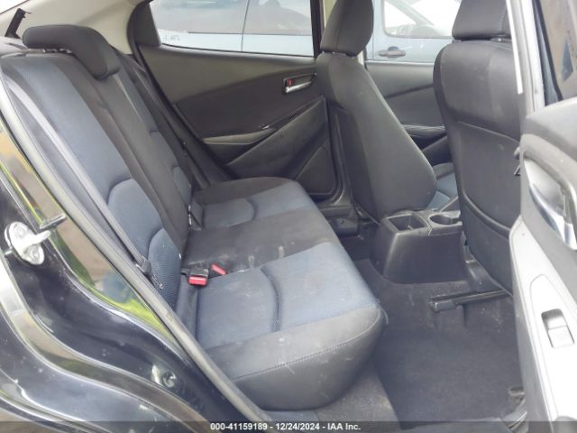 3MYDLBYV9HY152575 Toyota YARIS IA