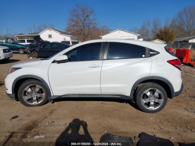 3CZRU5H38GM752201 Honda HR-V LX