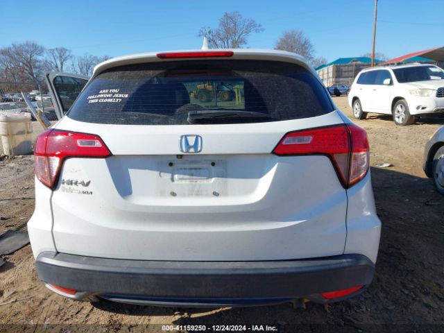 3CZRU5H38GM752201 Honda HR-V LX