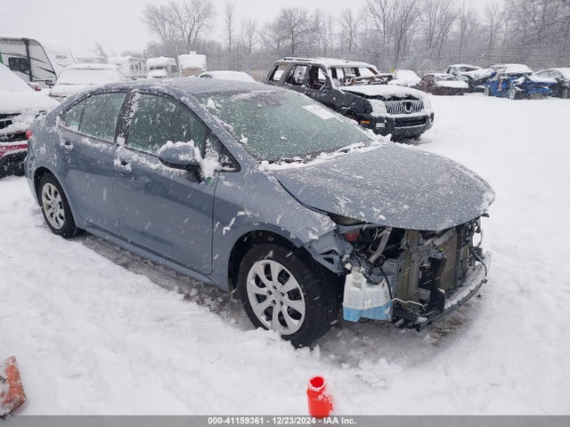Toyota COROLLA LE 2021 5YFEPMAE6MP198890 Image 1
