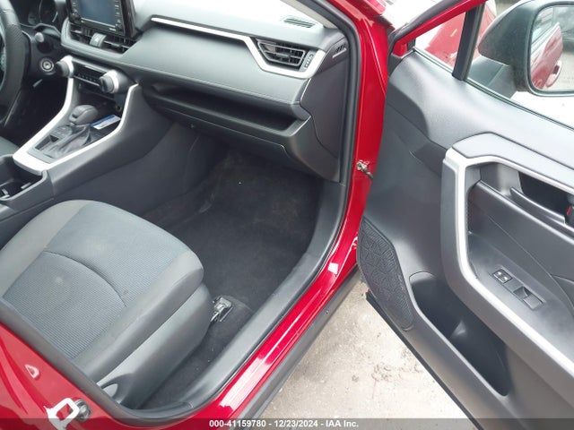 Toyota RAV4 LE 2022 2T3H1RFV3NW195800 Image 5