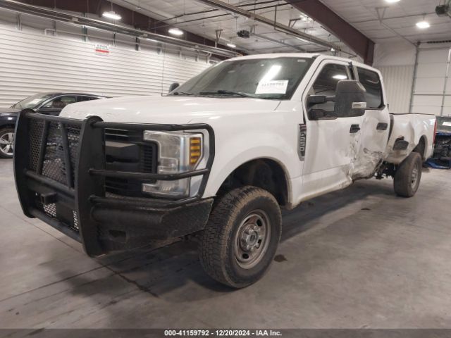 1FT7W2B60JEC63345 Ford F-250 Xl