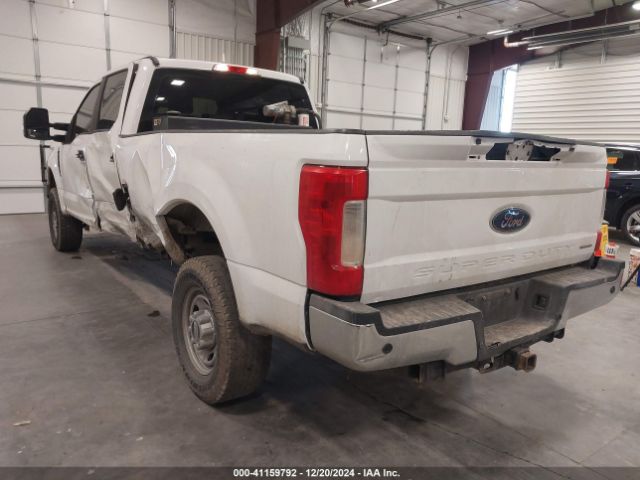 1FT7W2B60JEC63345 Ford F-250 Xl