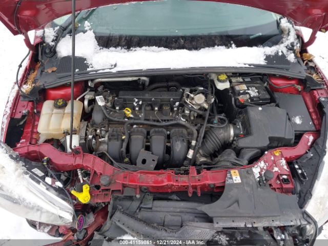 1FADP3F22HL250654 Ford FOCUS SE