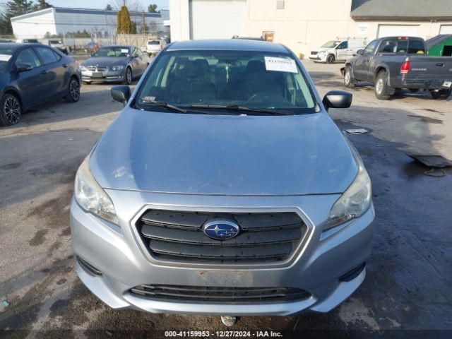 4S3BNAA64F3033142 Subaru Legacy 2.5i