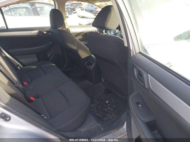 4S3BNAA64F3033142 Subaru Legacy 2.5i