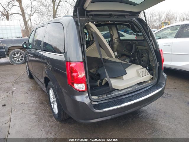 2C4RDGCG2JR238761 Dodge Grand Caravan Sxt