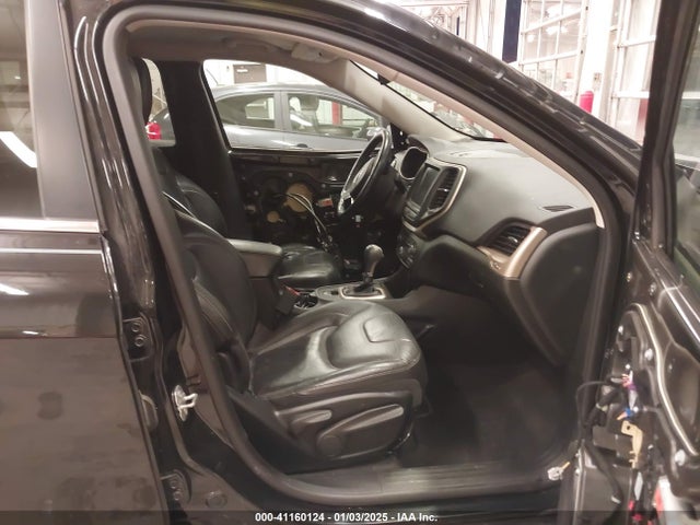 1C4PJLDB8JD577409 Jeep Cherokee Limited Fwd