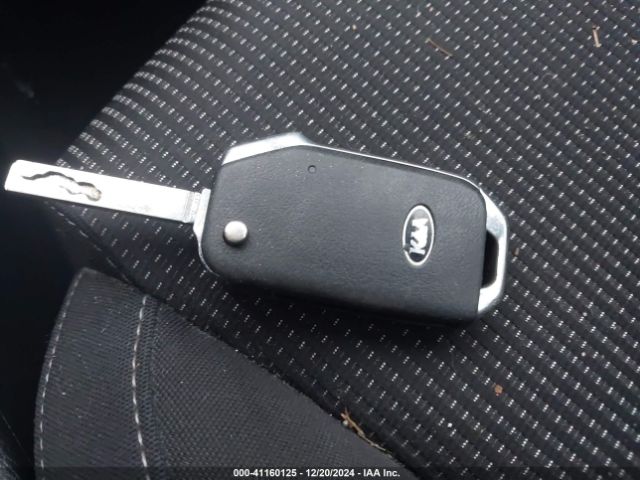 3KPF24AD4LE160956 KIA Forte Lxs