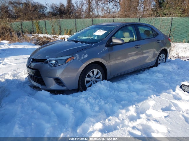 Toyota COROLLA LE 2015 2T1BURHE2FC343537 Image 2