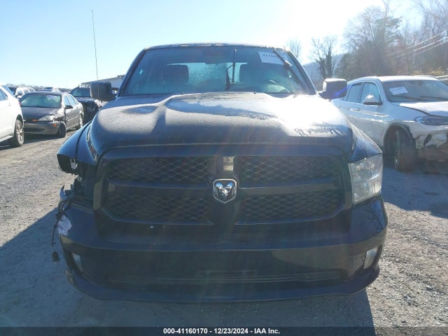 1C6RR7FT8ES432720 RAM 1500 Express