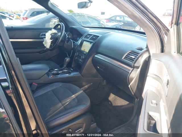 Ford EXPLORER XLT 2018 1FM5K7D80JGB62532 Image 5