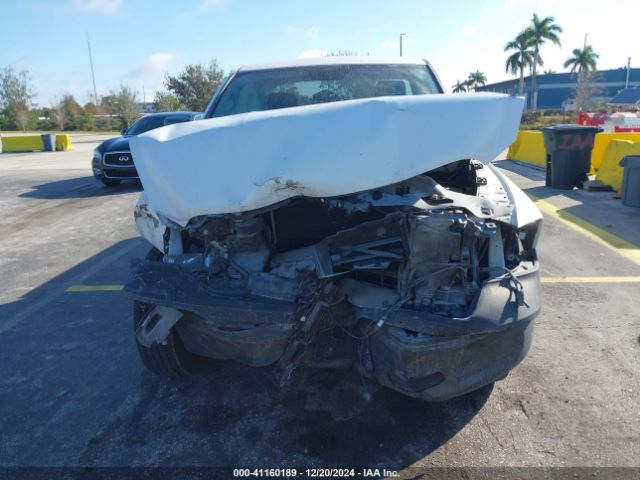 1C6RR6FG1JS322499 RAM 1500 Tradesman  4x2 6'4 Box