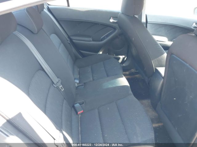 KNAFK4A67G5437440 KIA FORTE LX