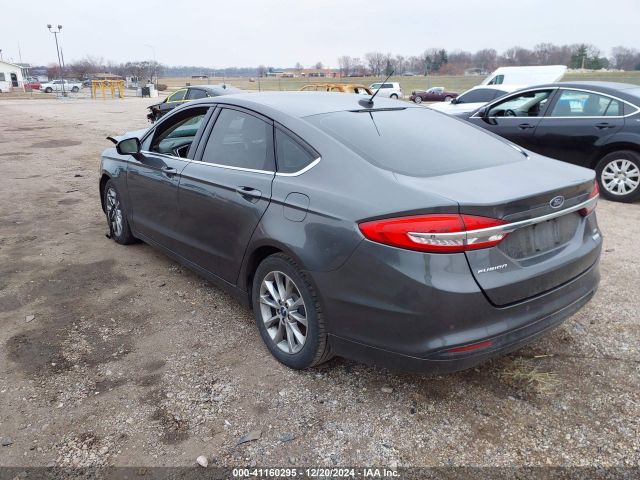 3FA6P0HD7HR382929 Ford FUSION SE