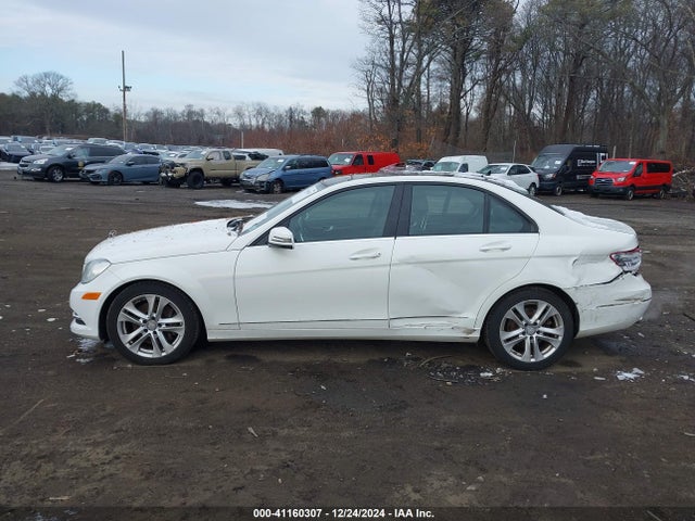 WDDGF8AB4EA942930 Mercedes-Benz C 300 Luxury 4matic/sport 4matic