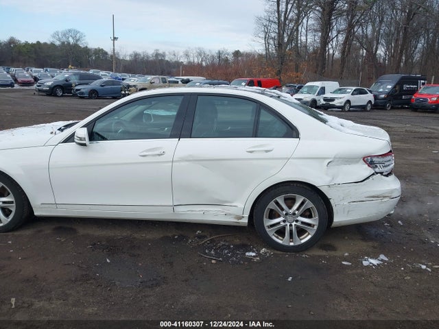 WDDGF8AB4EA942930 Mercedes-Benz C 300 Luxury 4matic/sport 4matic