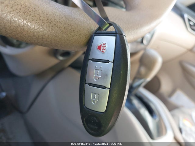 Nissan ROGUE SV 2014 5N1AT2ML9EC811860 Image 11