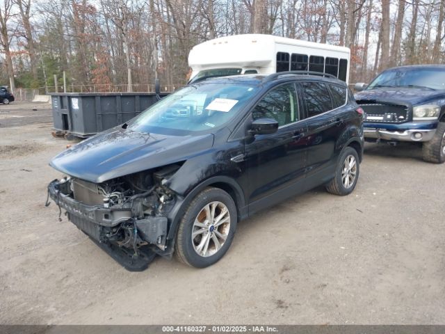 1FMCU0GD6JUB75269 Ford ESCAPE SE