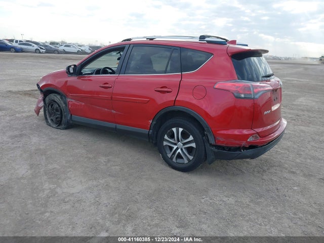 JTMZFREV0GJ063201 Toyota RAV4 LE