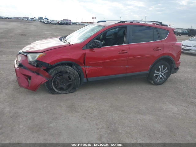 JTMZFREV0GJ063201 Toyota RAV4 LE