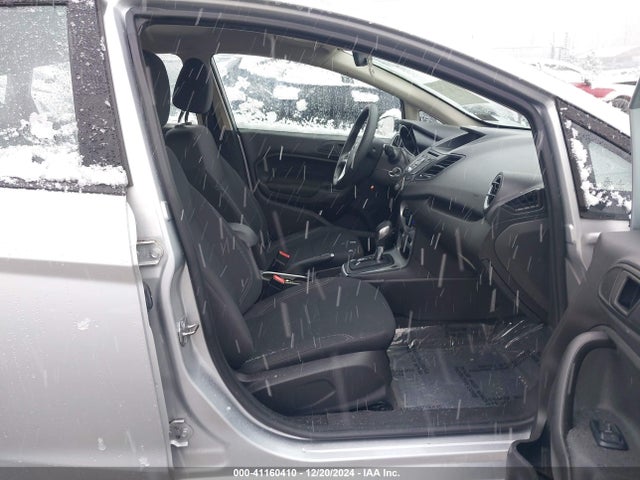 Ford FIESTA SE 2018 3FADP4EJ7JM114300 Image 5