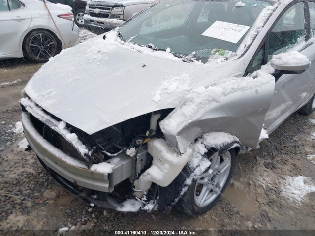 Ford FIESTA SE 2018 3FADP4EJ7JM114300 Image 6