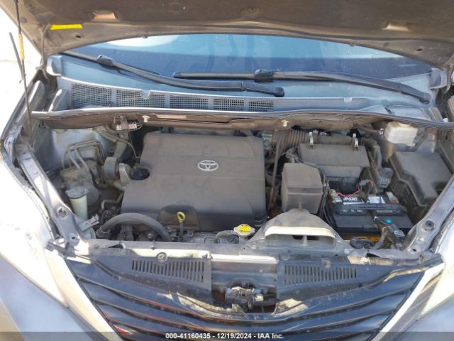 5TDKK3DC0ES470705 Toyota Sienna Le V6 8 Passenger