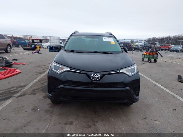 2T3BFREV8GW470296 Toyota RAV4 LE