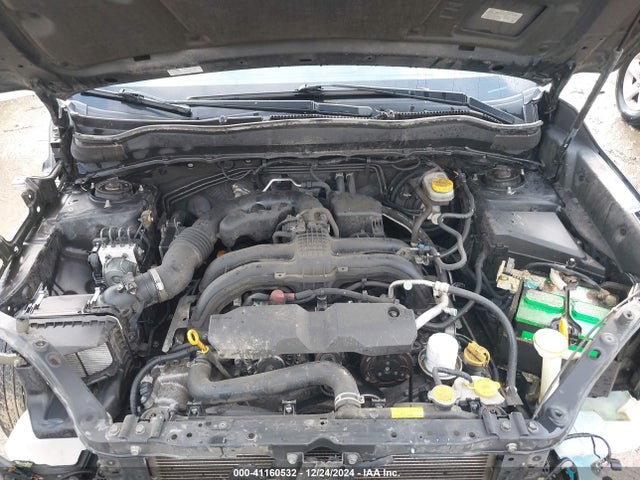 Subaru Forester 2.5i Limited 2015 JF2SJAHC2FH580910 Image 10