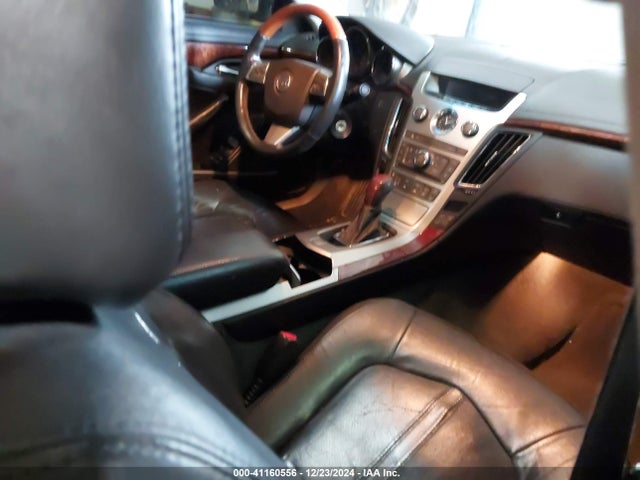 2011 CADILLAC CTS 1G6DG5EY7B0124703 Photo 4