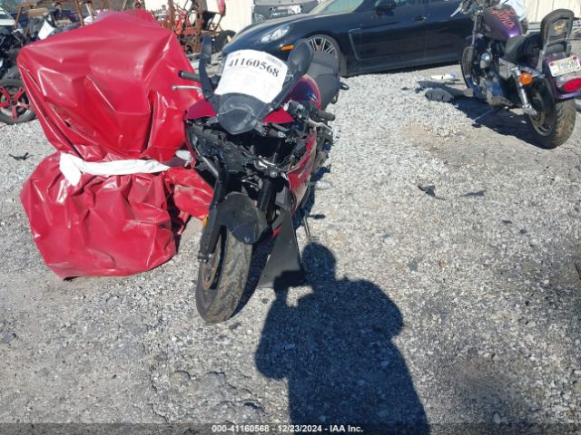 2025 TRIUMPH MOTORCYCLE DAYTONA SMTL23UF3STBU6017 Photo 4