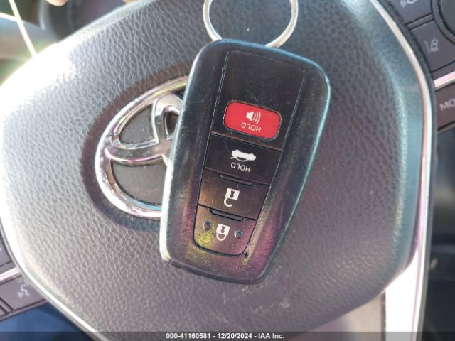 4T1B11HK5JU060301 Toyota CAMRY XLE