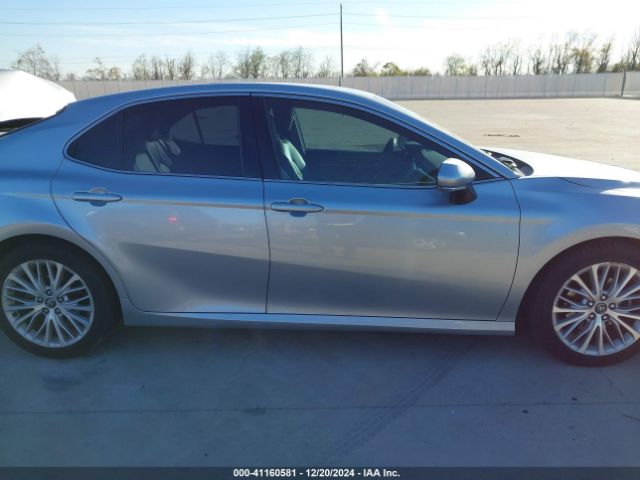 4T1B11HK5JU060301 Toyota CAMRY XLE