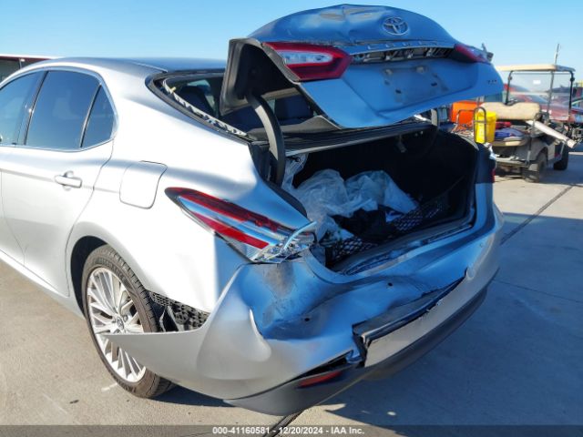 4T1B11HK5JU060301 Toyota CAMRY XLE