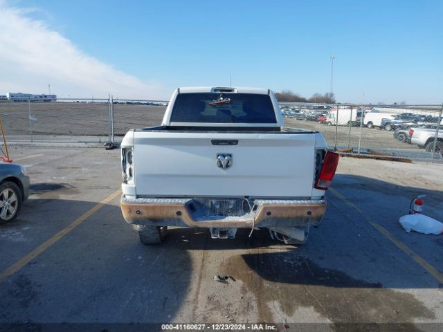 3C6UR5CL1HG620106 RAM 2500 Tradesman  4x4 6'4 Box