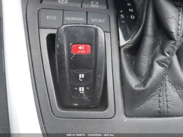 2T3W1RFV7MC152701 Toyota Rav4 Xle