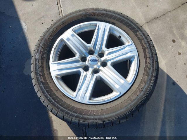1FMJU1HT0JEA17703 Ford Expedition Xlt