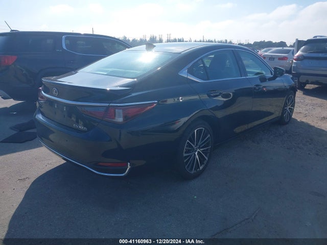 58ADA1C16PU029664 Lexus ES 300H