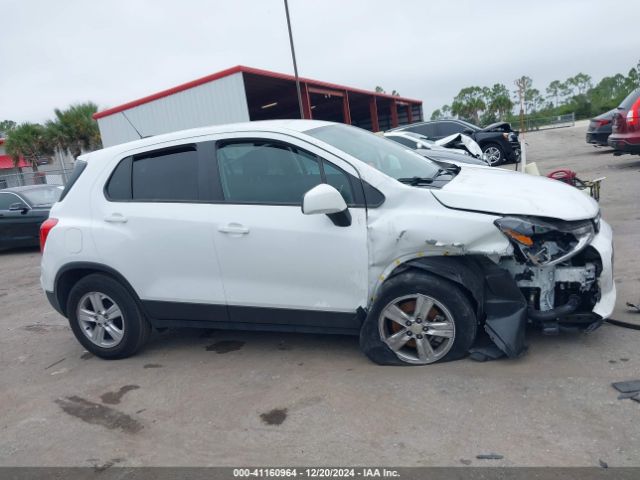 KL7CJKSM7NB543912 Chevrolet Trax Fwd Ls
