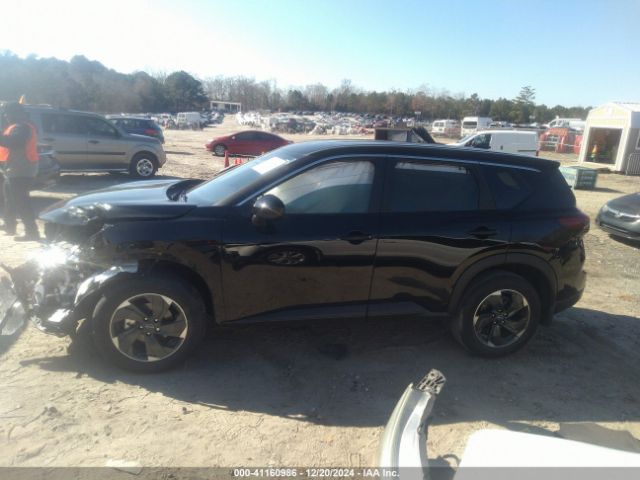 JN8BT3BA6SW001231 Nissan Rogue Sv Fwd