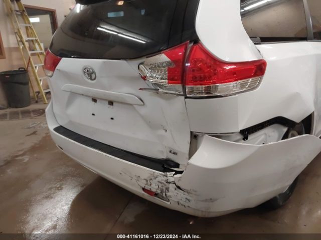 5TDKK3DCXES508683 Toyota Sienna Le V6 8 Passenger