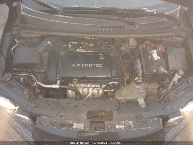 Chevrolet Sonic Lt Auto 2015 1G1JC5SH2F4106567 Image 10